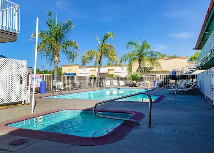 Motel 6-Fresno, Ca - Yosemite Hwy