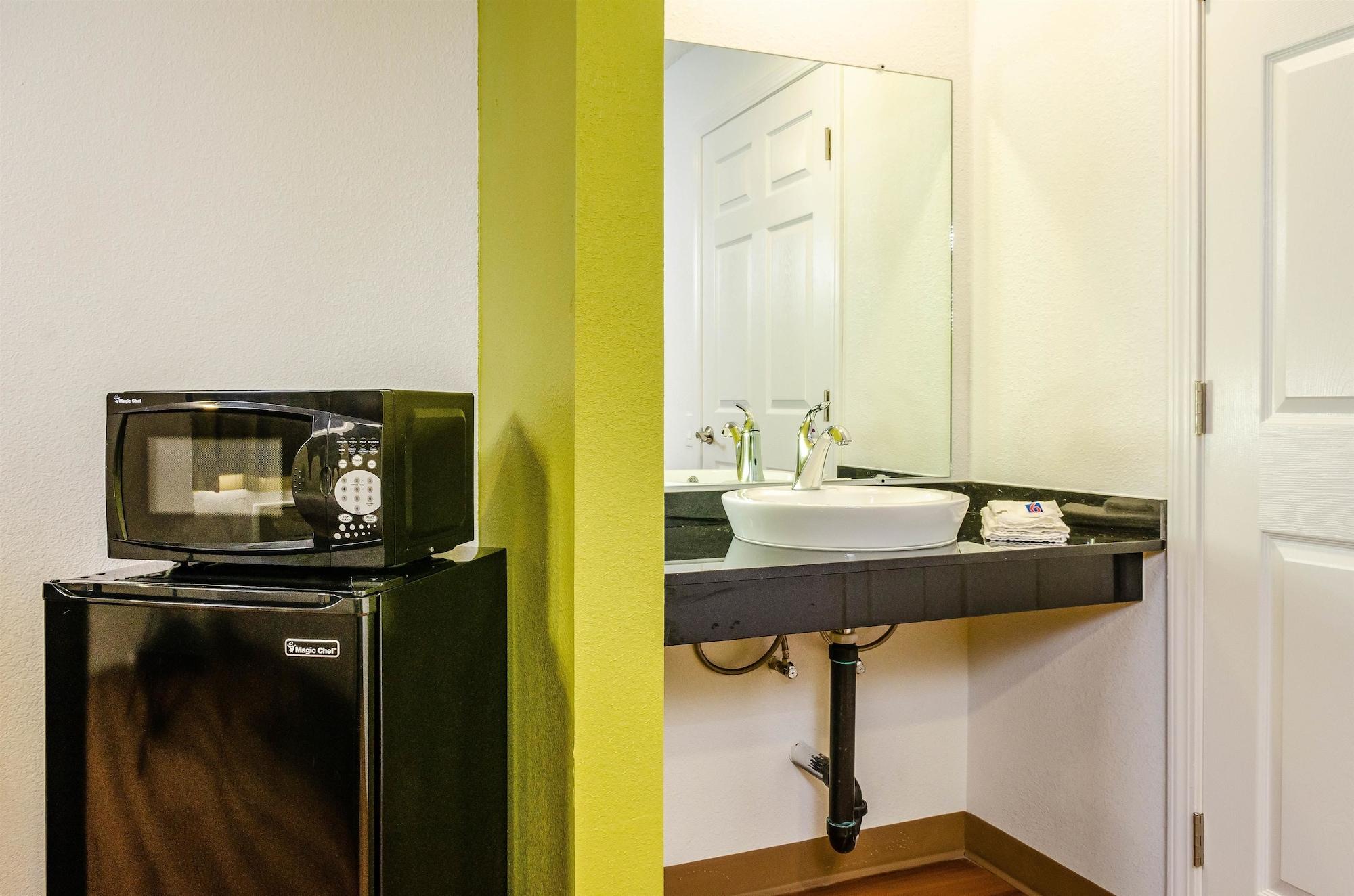 6-fresno, Ca - Yosemite Hwy Hotel 3*